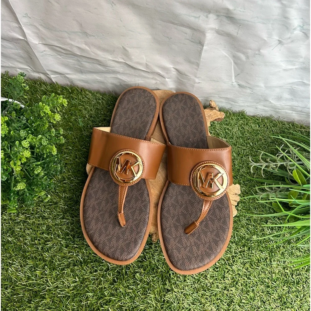 Michael Kors Kellan Thong Luggage 6.5 Brown Leather Sandals with Gold Buckle